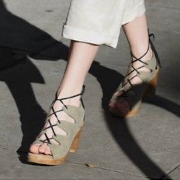 No. 6, Leopard Print Lace Up Women's Wooden Sandals, Size 38/7.5 - Picture 2 of 12